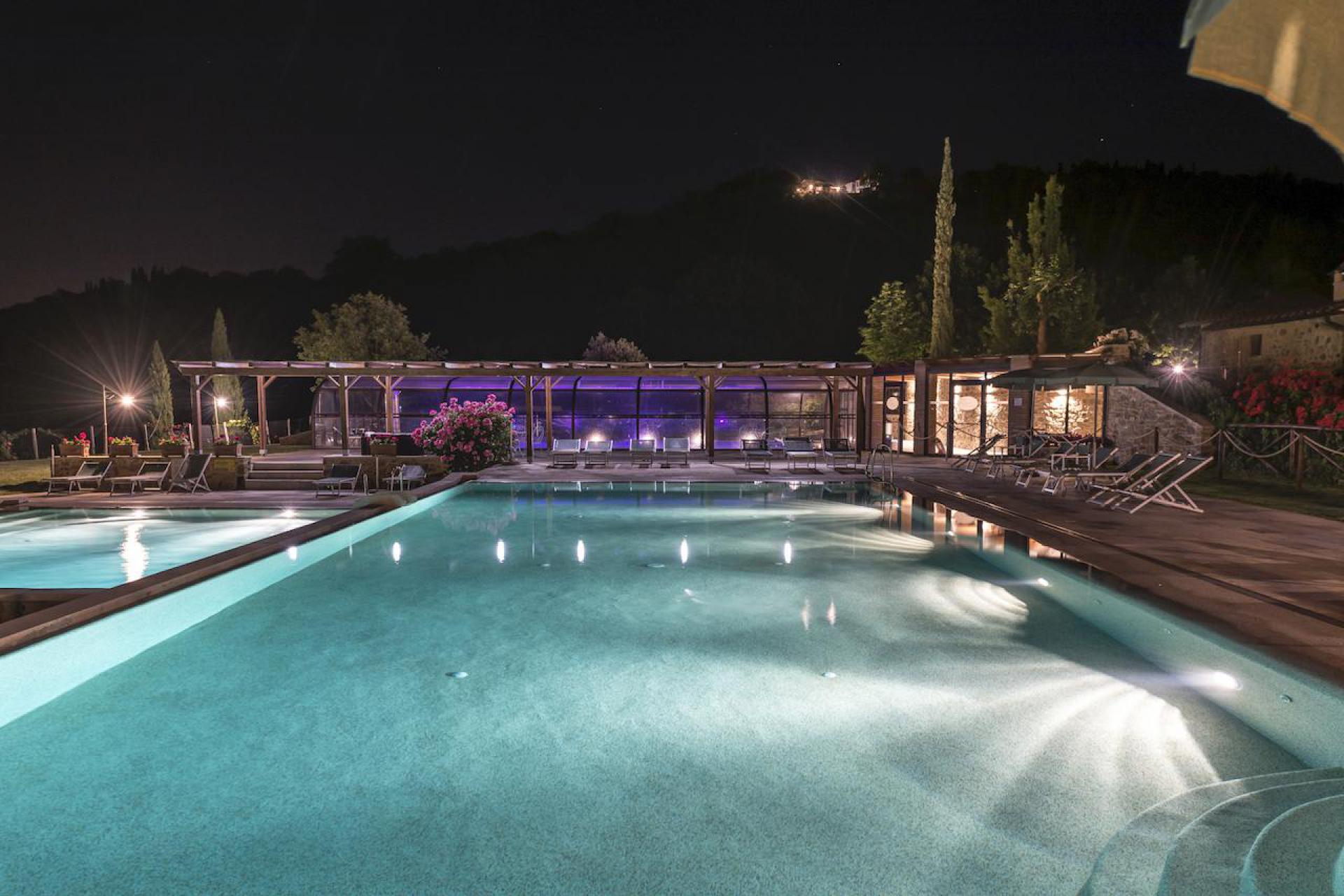 Agriturismo Tuscany Country resort in Tuscany with spectacular pool