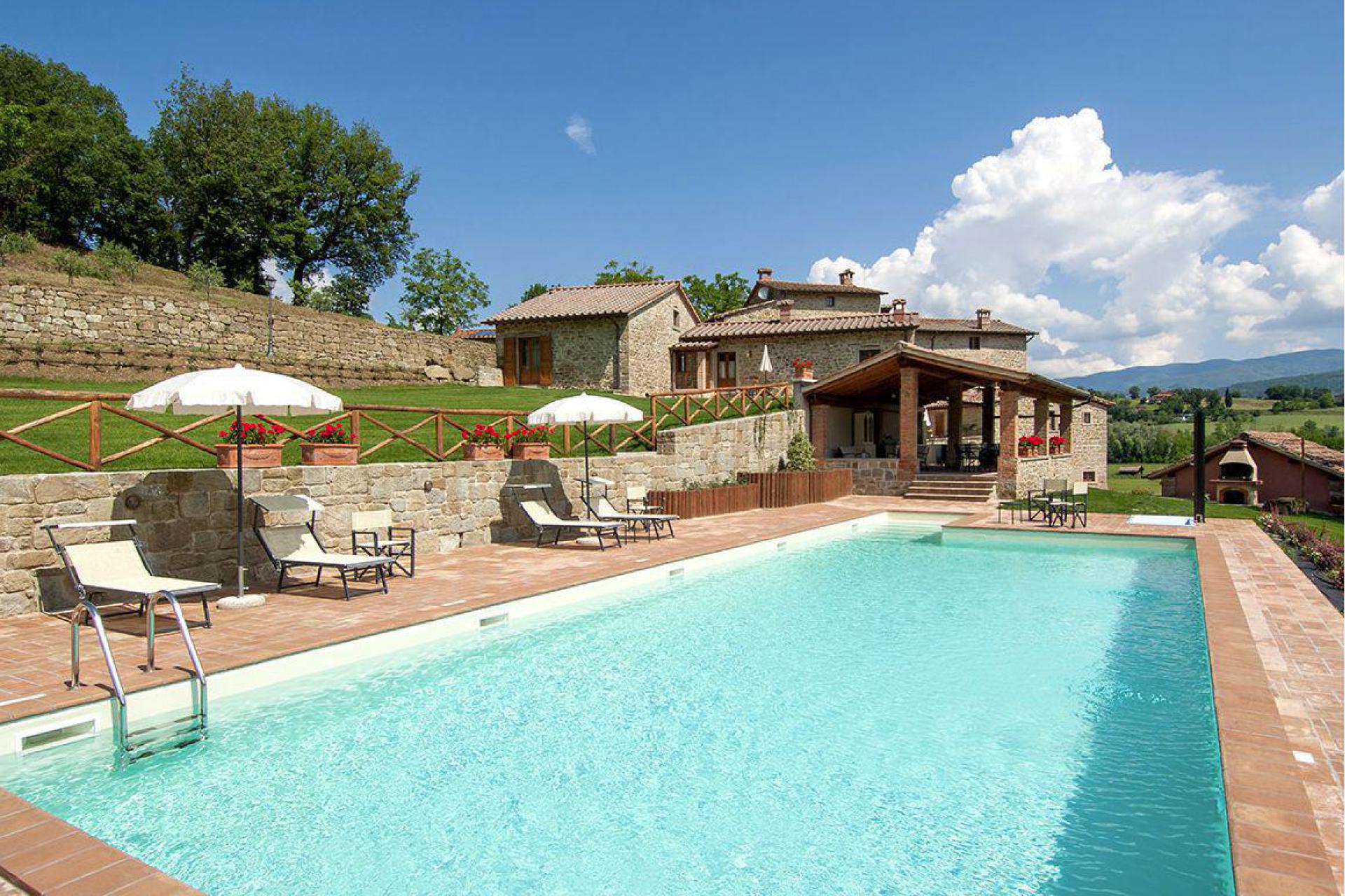 Lovely agriturismo in Tuscany for 4 families