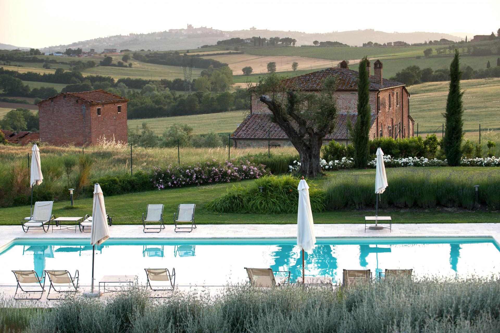 Agriturismo Tuscany, very attractive and hospitable