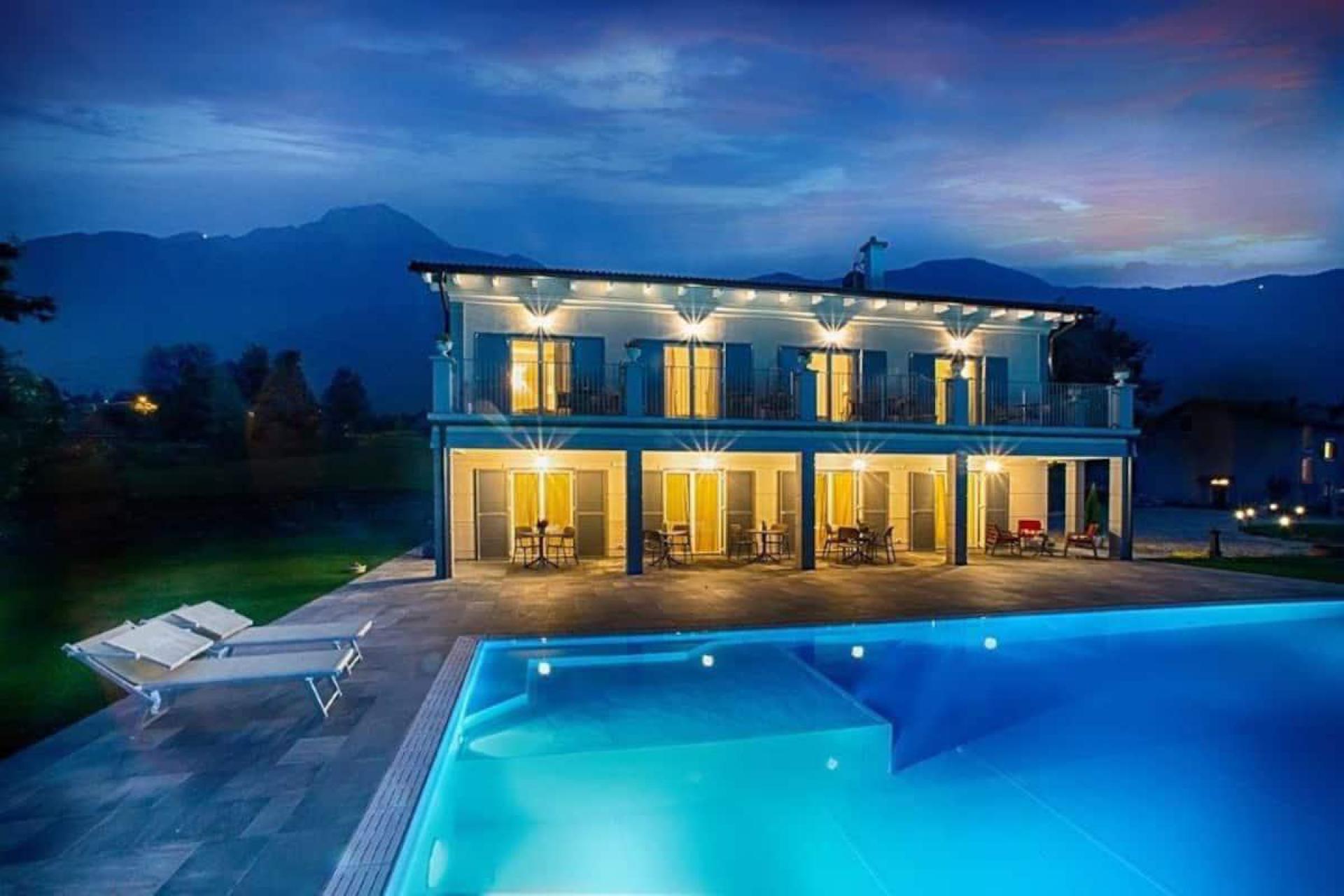 Luxury B&B within walking distance of Lake Como