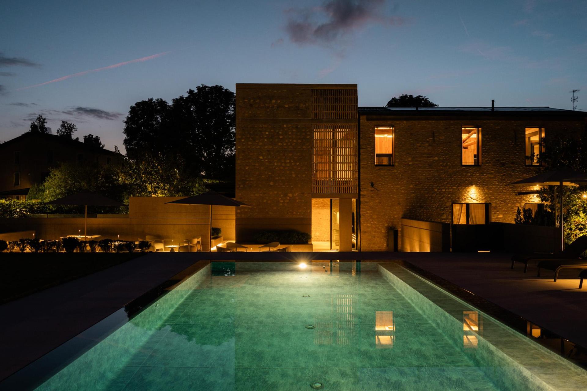 Luxurious retreat near Lake Garda