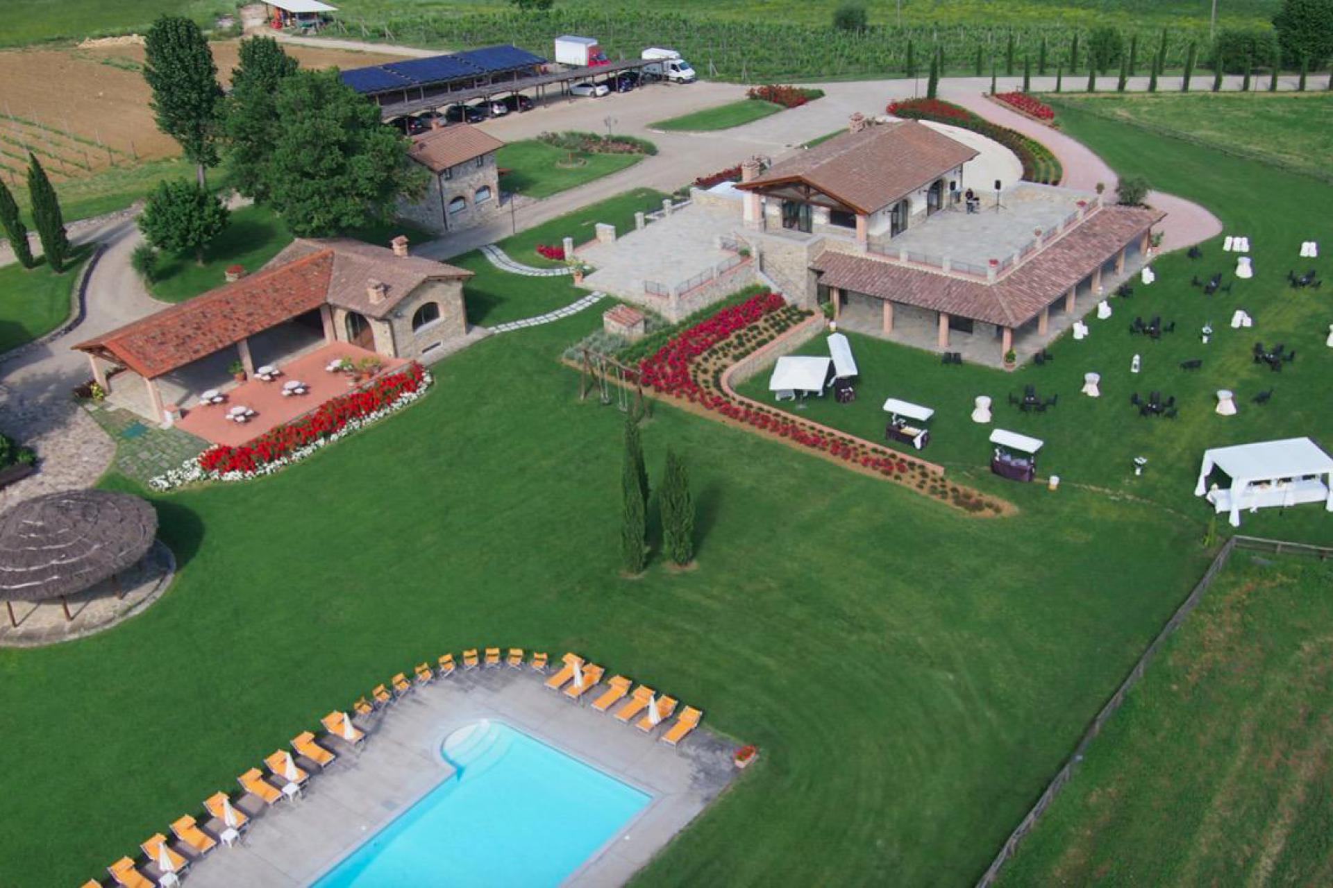 Beautiful Agriturismo - Farmhouse in Tuscany with amazing view!