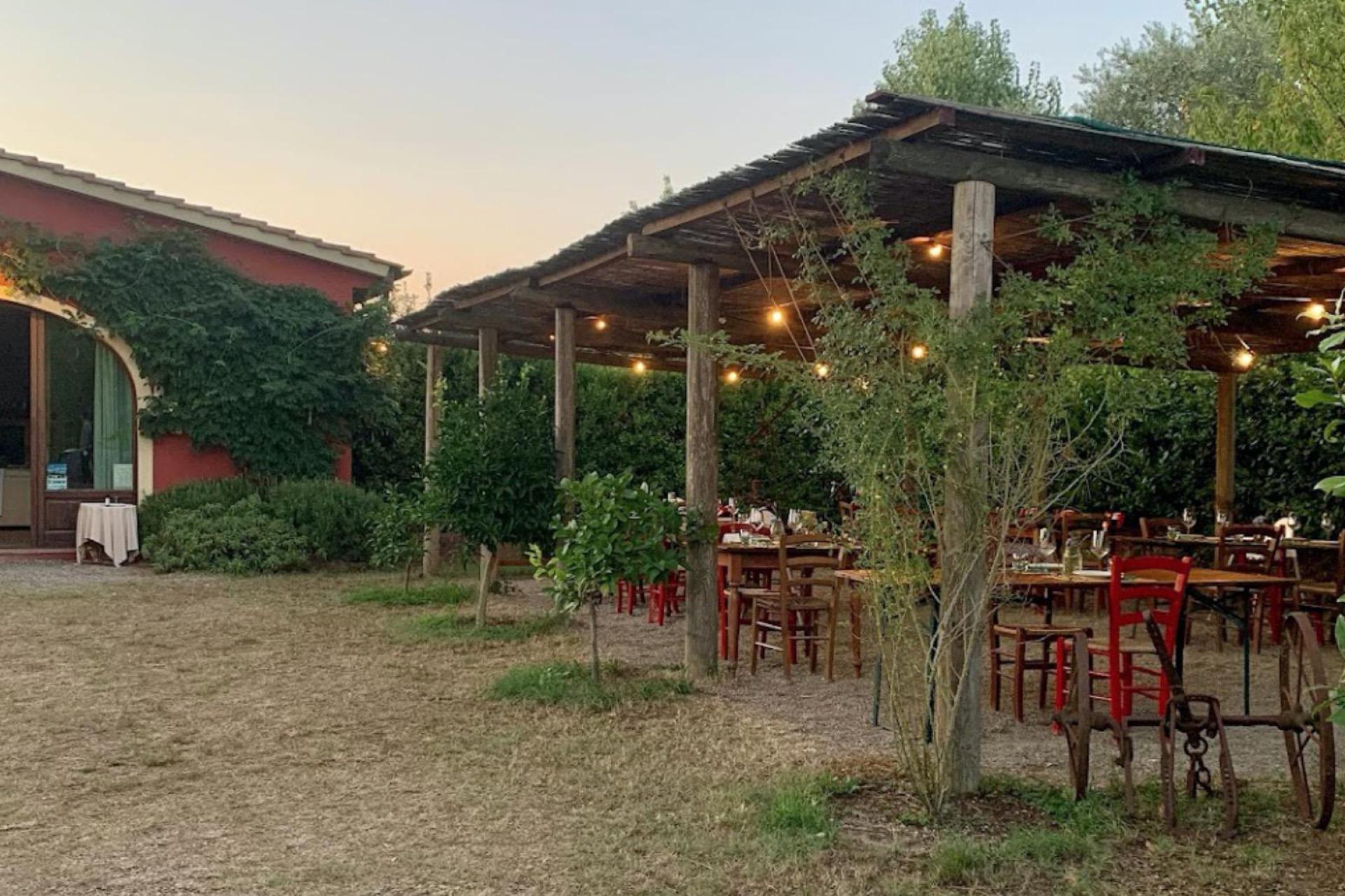 Child-friendly agriturismo in Tuscany with restaurant