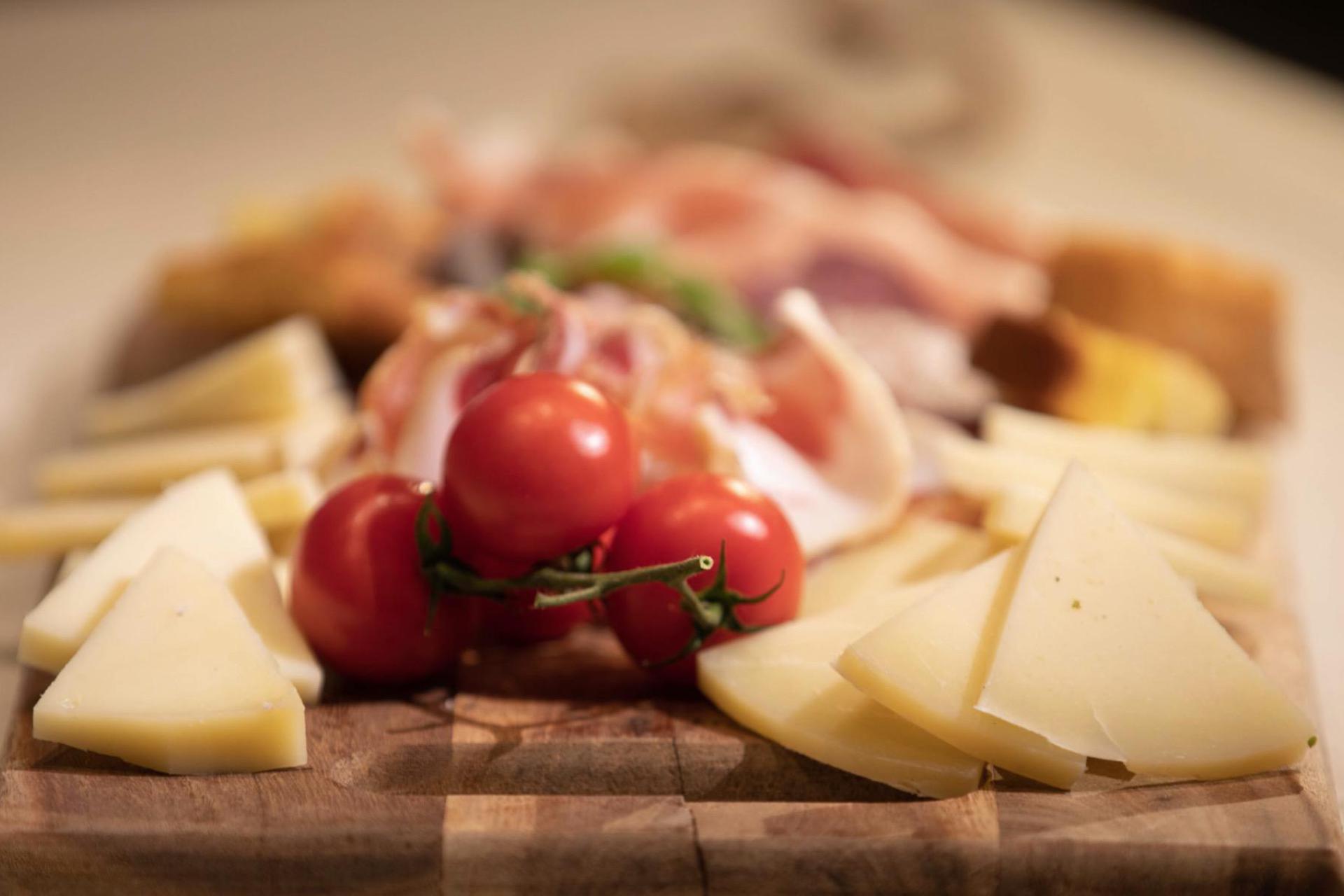 Luxury agriturismo near Rome with restaurant and swimming pool