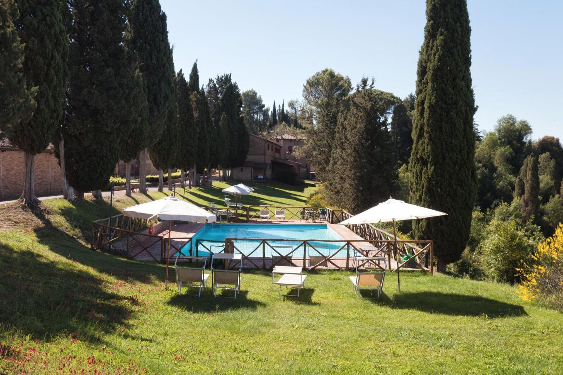 Agriturismo near Siena with breathtaking views