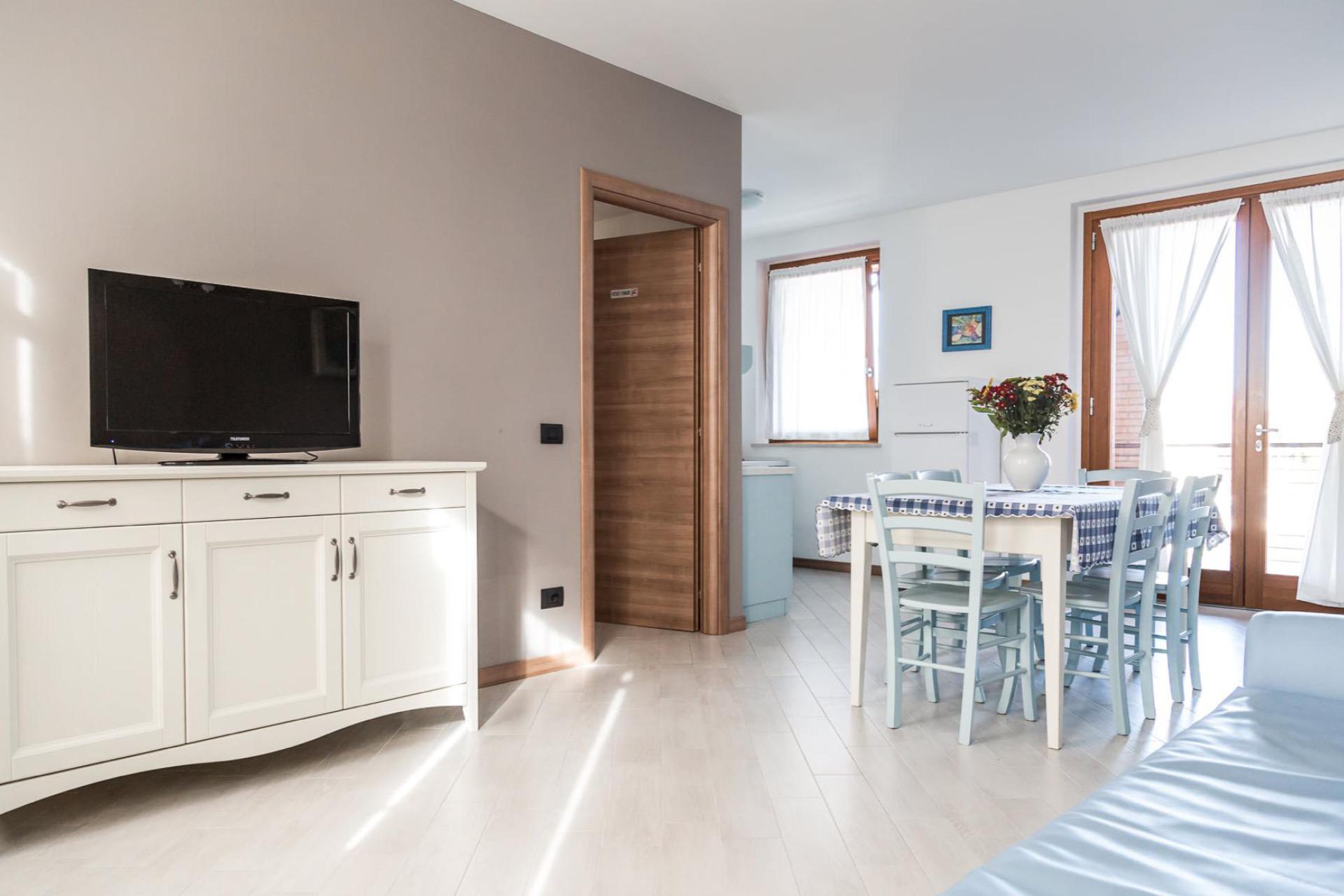 Family agriturismo Lake Garda with large pool