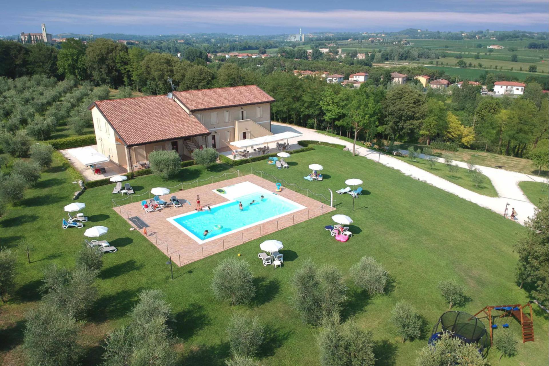 Family-friendly agriturismo within walking distance of a village