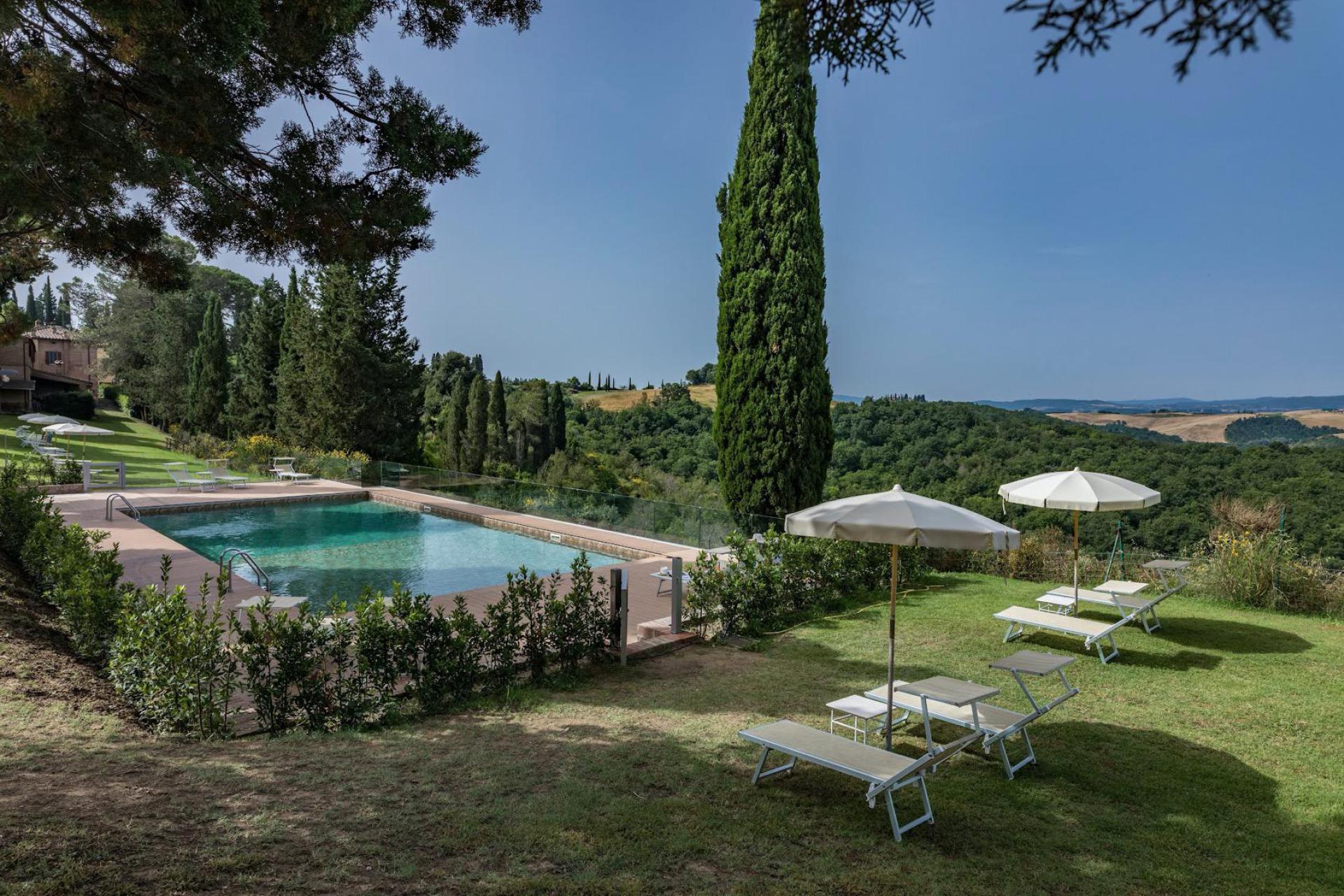 Agriturismo in Tuscany with great views