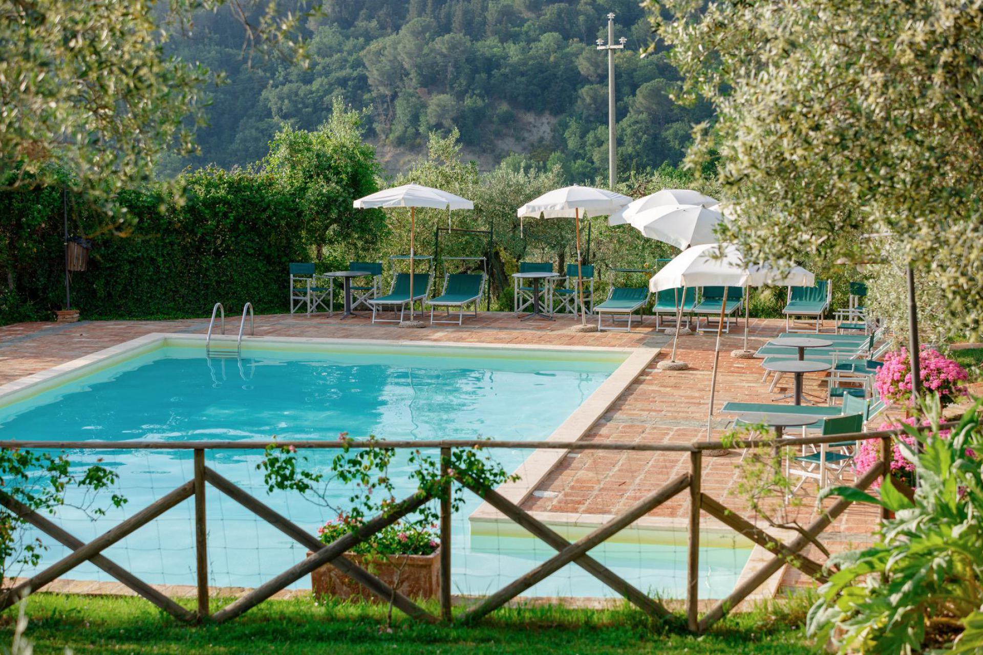Cozy, child-friendly agriturismo with restaurant