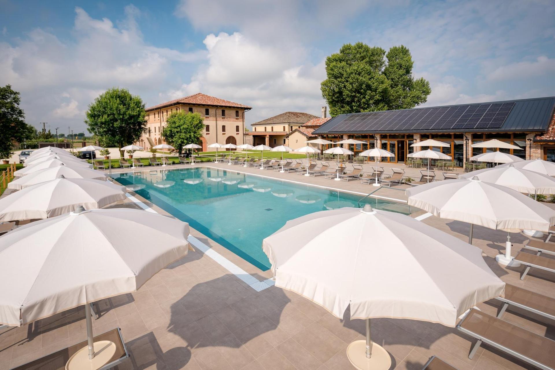 Perfect agriturismo for families near the sea