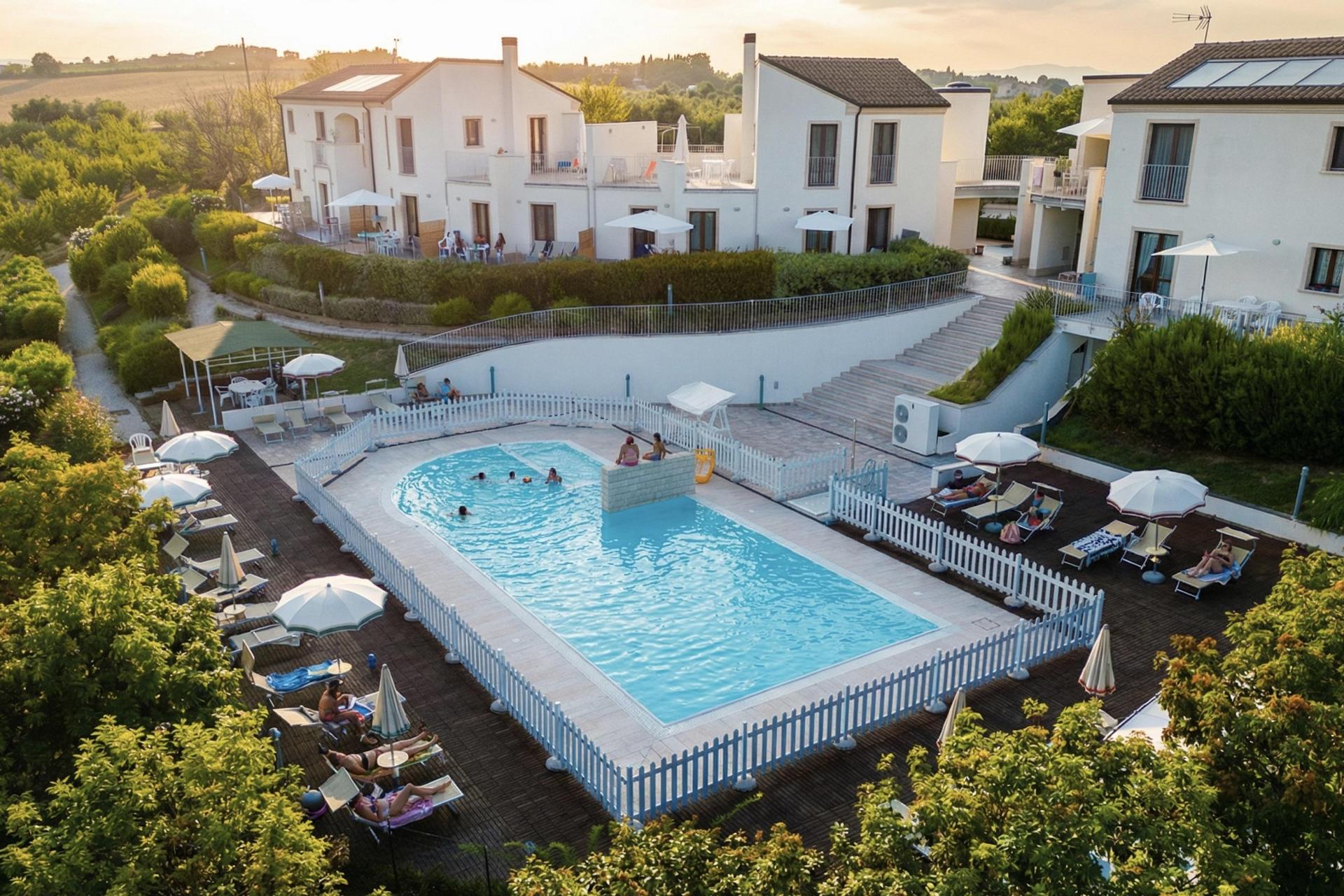 Lovely agriturismo overlooking the sea in Le Marche