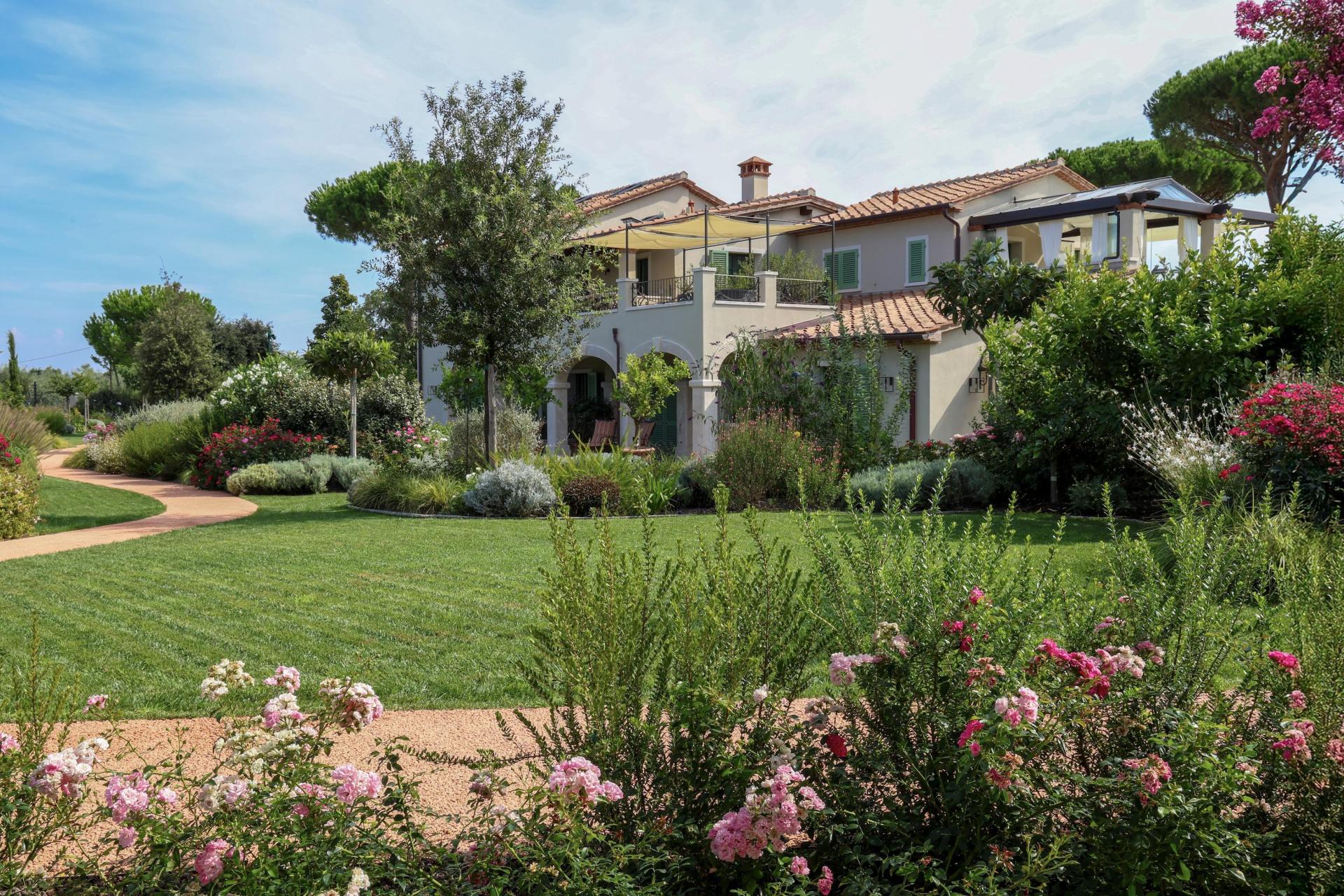 Boutique Resort in Tuscany near Bolgheri and the sea