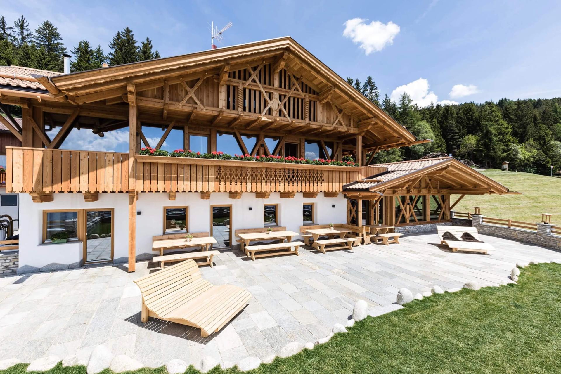 Characteristic B&B farm in the Dolomites