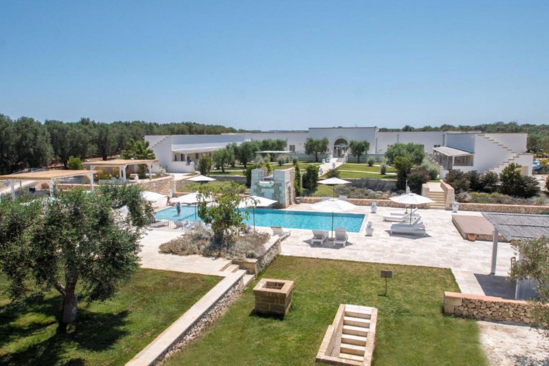 Luxury masseria in Puglia with restaurant