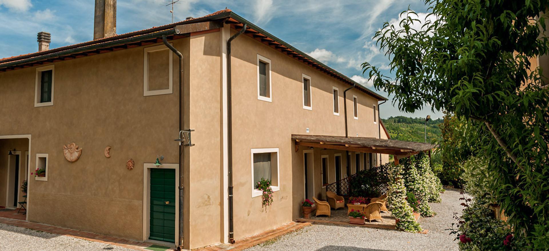 Agriturismo Tuscany Agriturismo for families with large pool and paddling pool