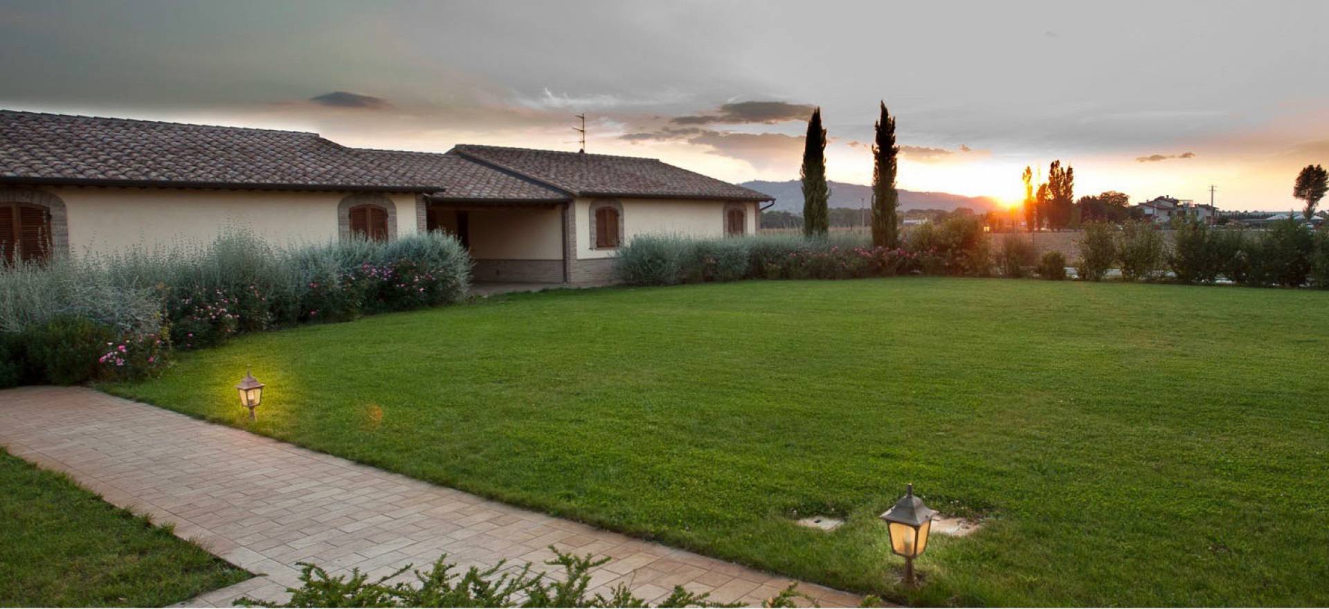 Agriturismo Umbria Agriturismo in Assisi in Umbria with charming interior