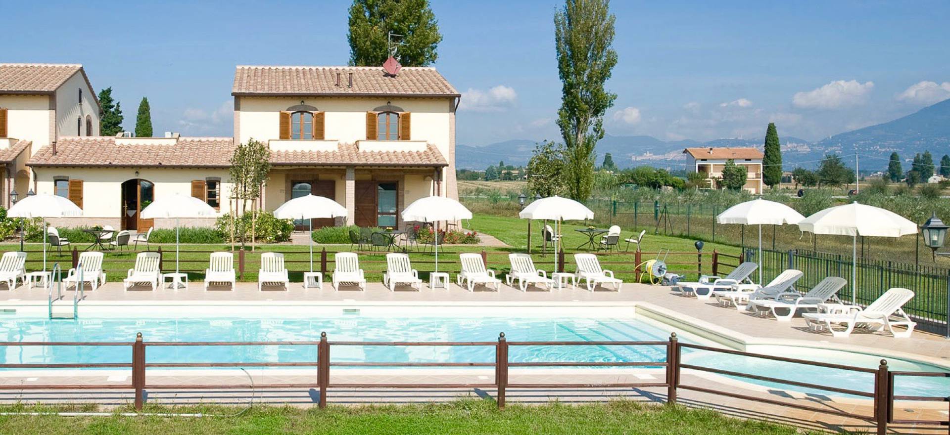 Agriturismo Umbria Agriturismo in Assisi in Umbria with charming interior