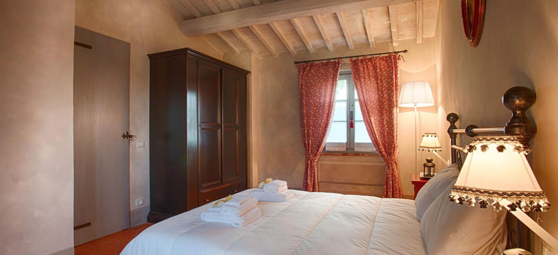 Agriturismo Tuscany Agriturismo in Tuscany with its own restaurant