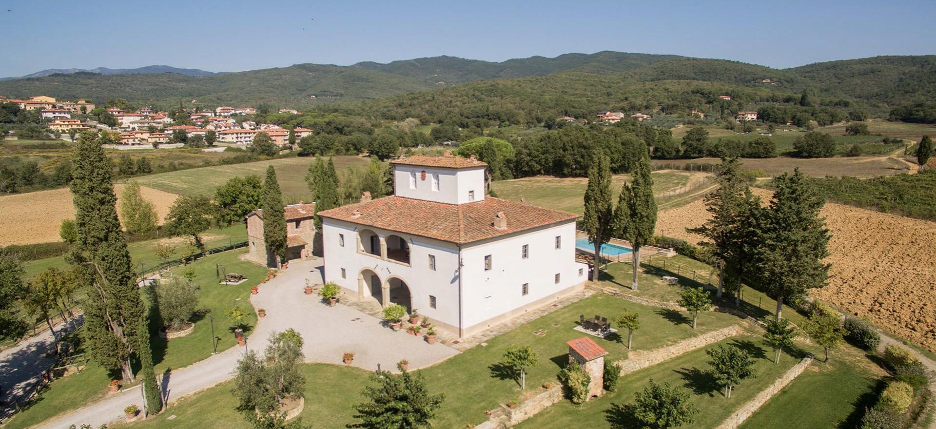 Agriturismo Tuscany Agriturismo in Tuscany with its own restaurant