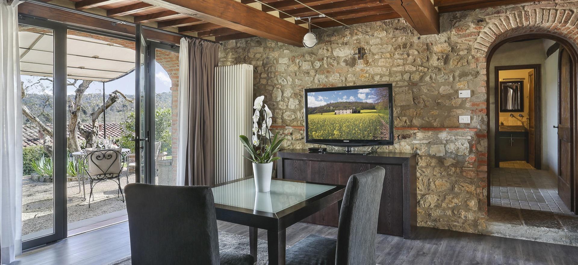 Agriturismo Tuscany Agriturismo in Tuscany with restaurant and panoramic wine bar