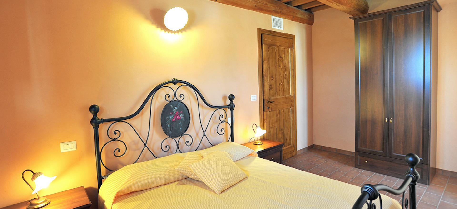 Agriturismo Marche Agriturismo Marche 20 minutes from the beach