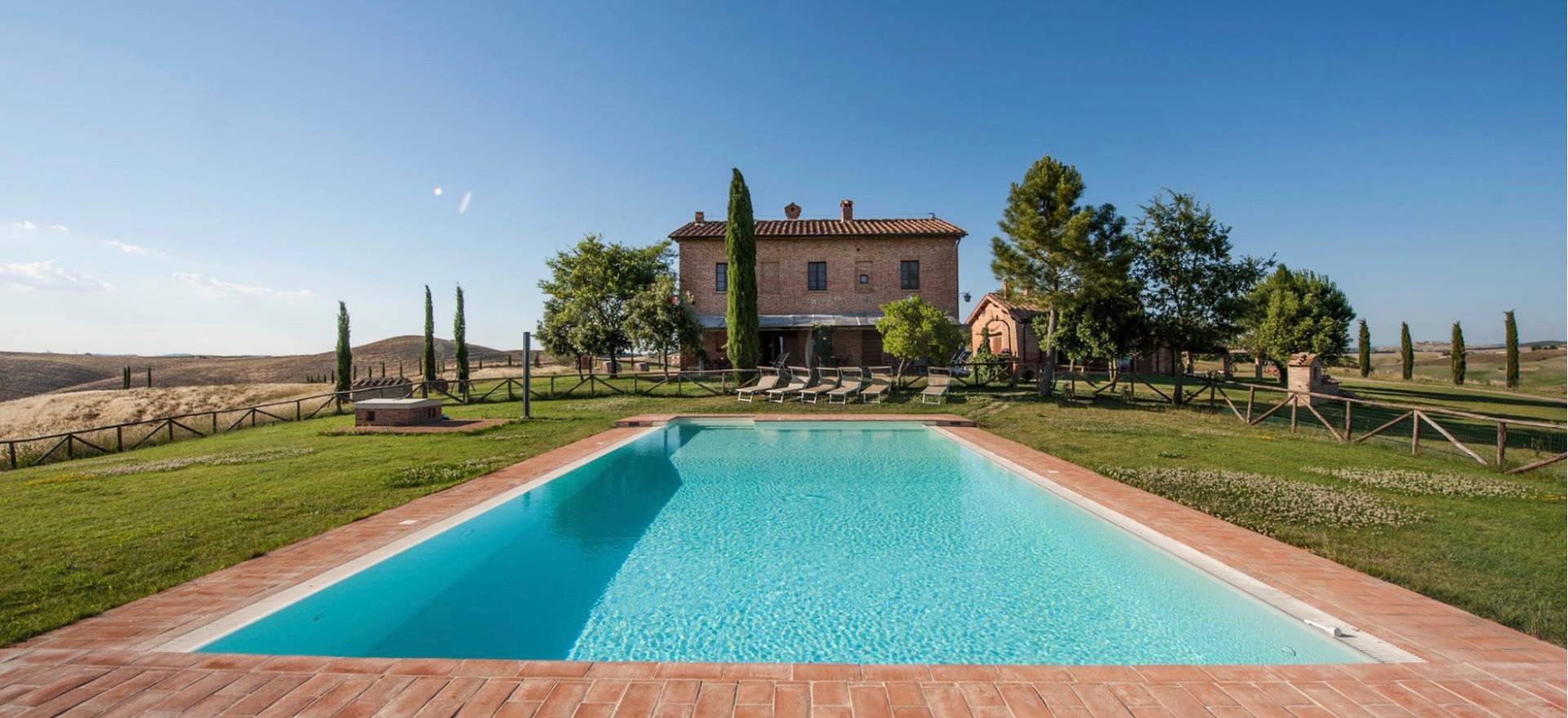 Agriturismo Tuscany Agriturismo Siena for peace, nature, luxury and comfort
