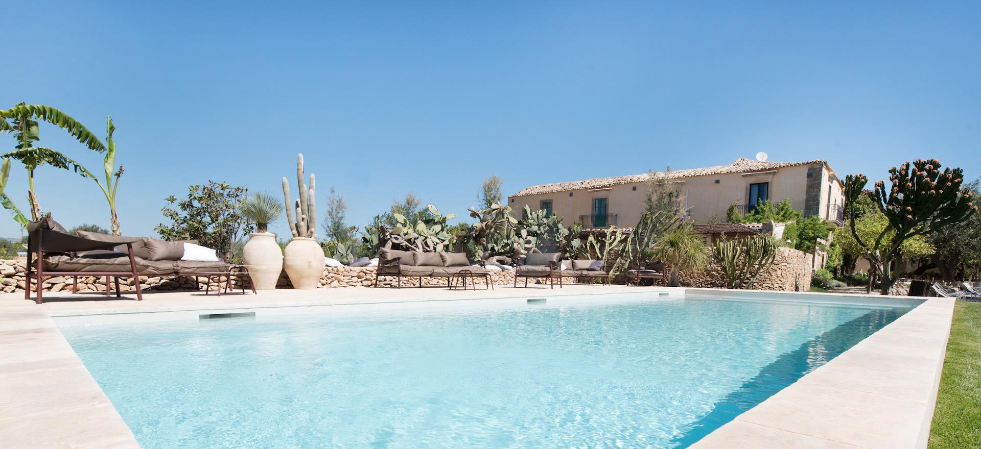 Agriturismo Sicily Authentic agriturismo near the sea with a romantic courtyard