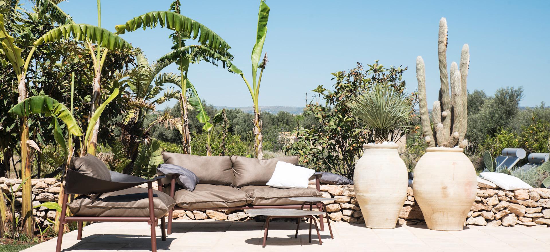 Agriturismo Sicily Authentic agriturismo near the sea with a romantic courtyard