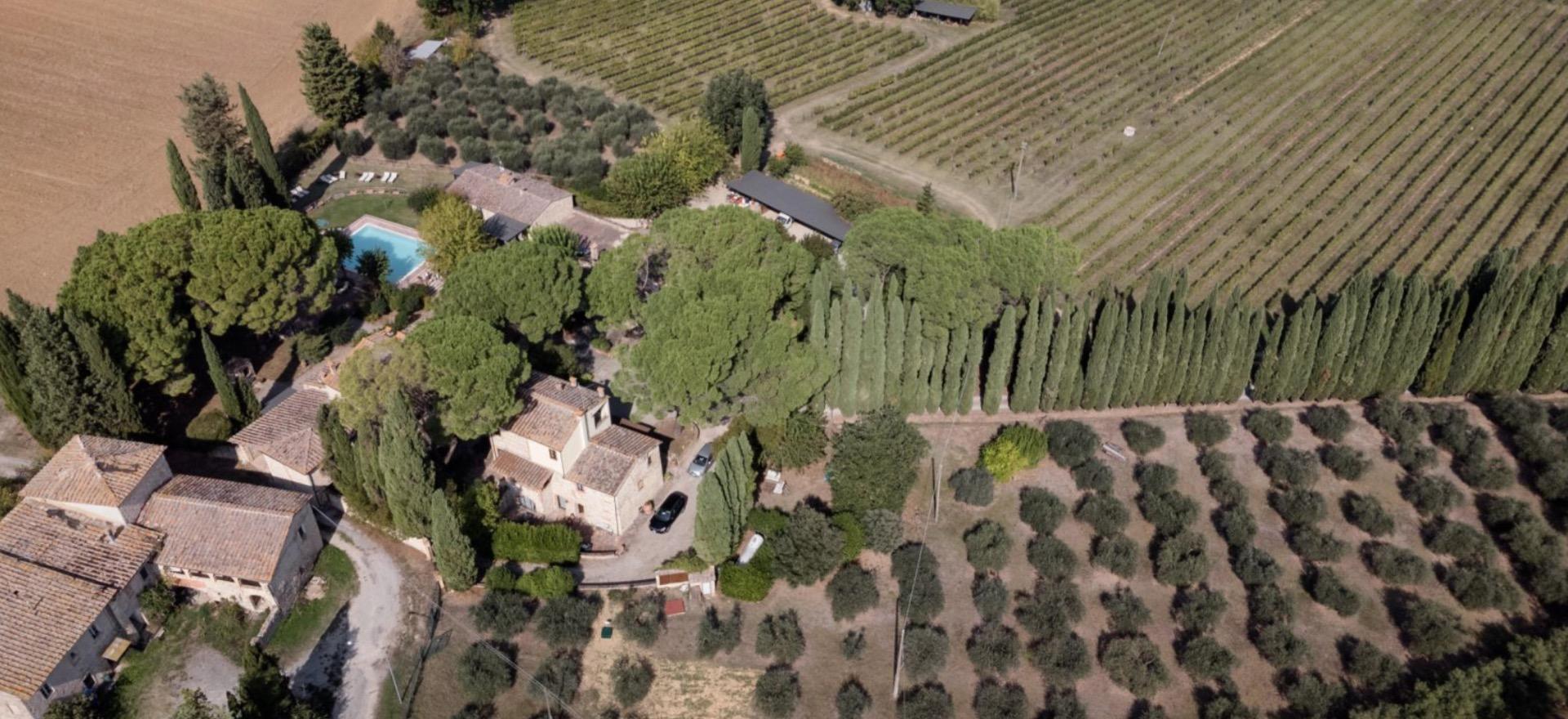 Agriturismo Tuscany Characteristic agriturismo centrally located in Tuscany