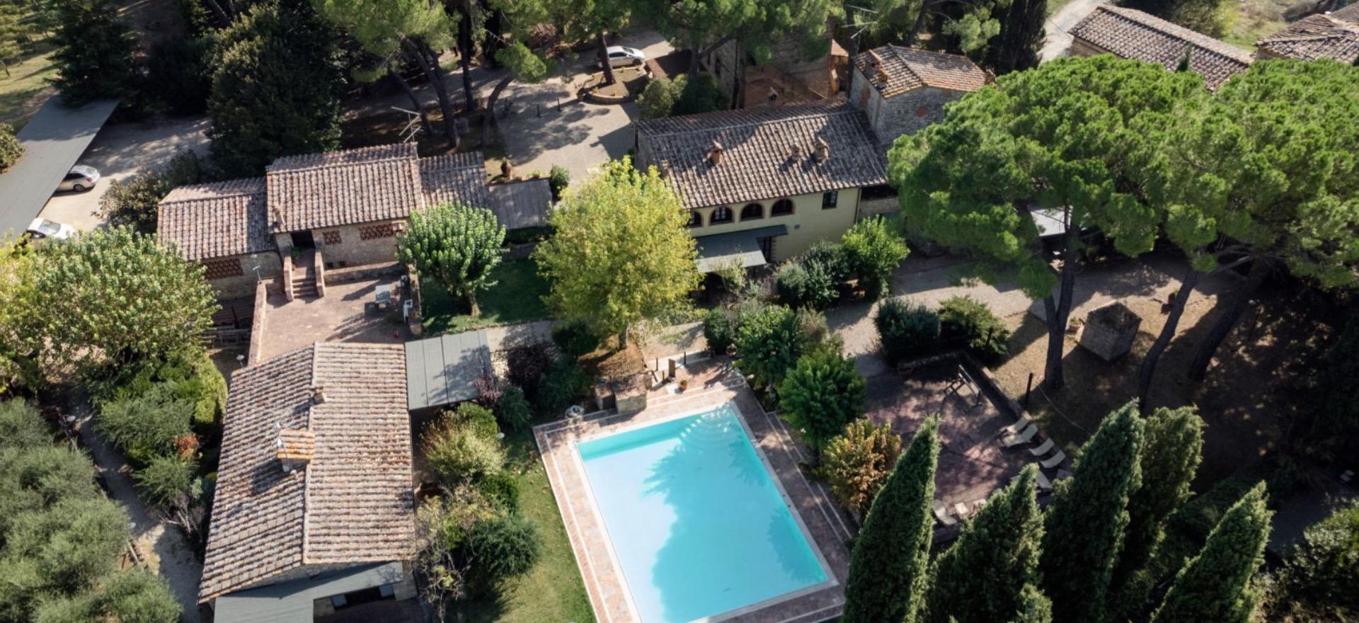 Agriturismo Tuscany Characteristic agriturismo centrally located in Tuscany