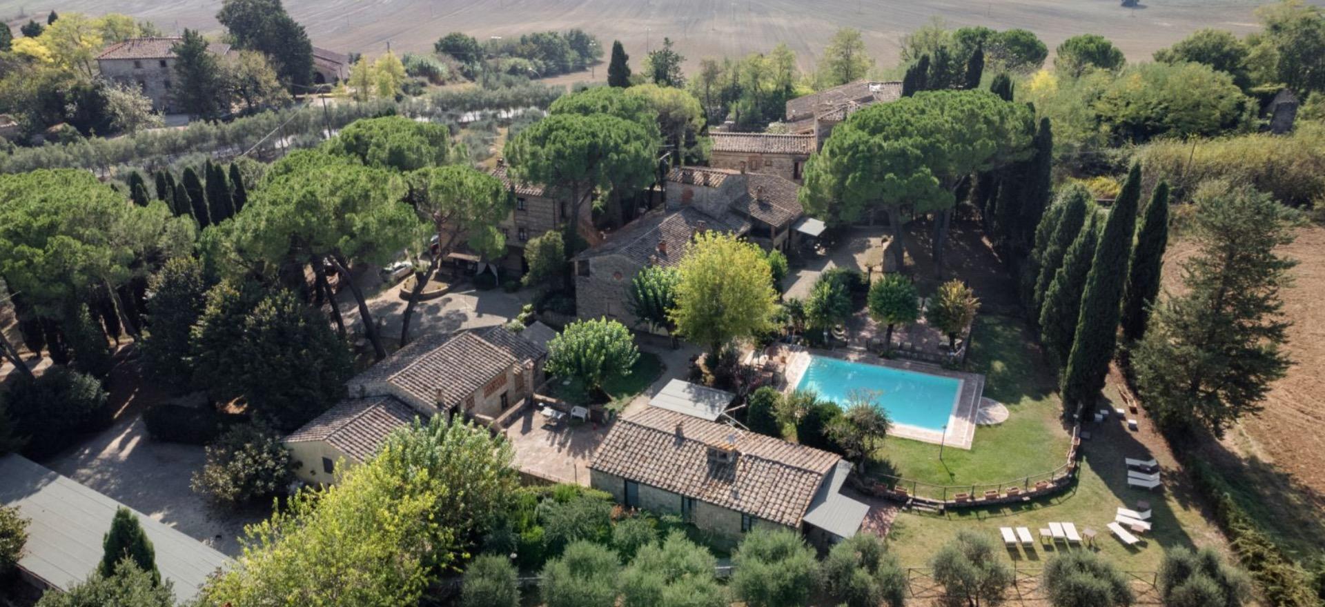 Agriturismo Tuscany Characteristic agriturismo centrally located in Tuscany