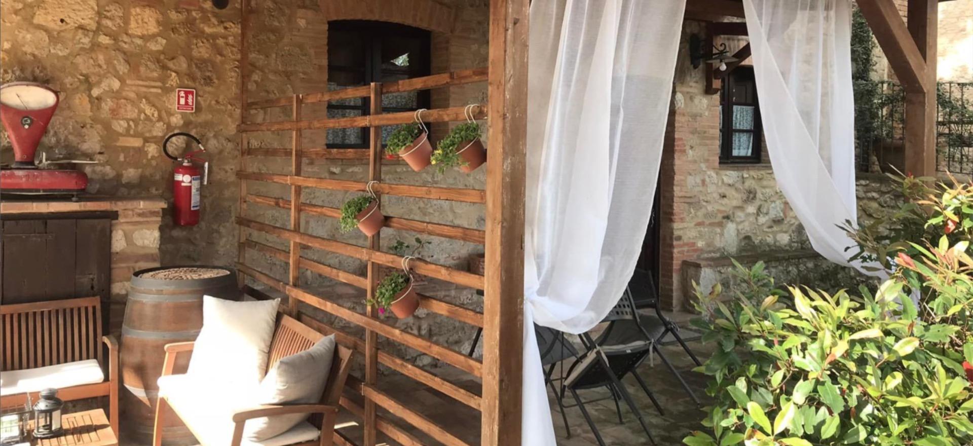 Agriturismo Tuscany Characteristic agriturismo centrally located in Tuscany