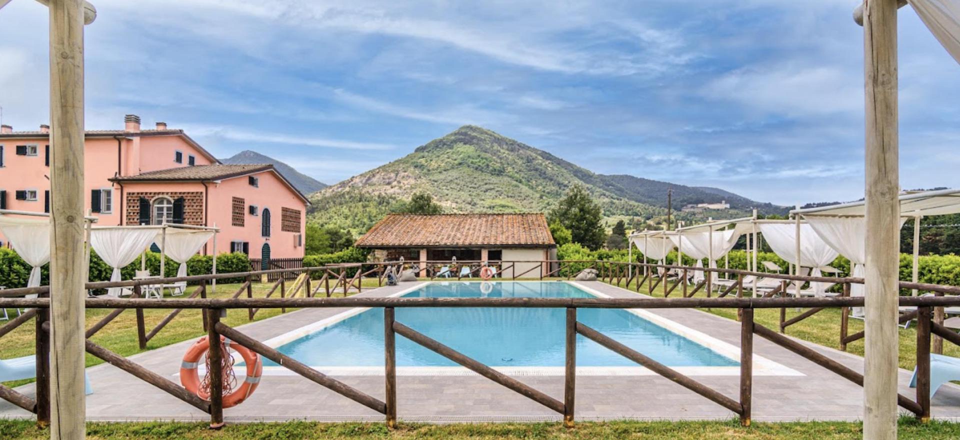 Agriturismo Tuscany Child friendly and cozy agriturismo near Lucca