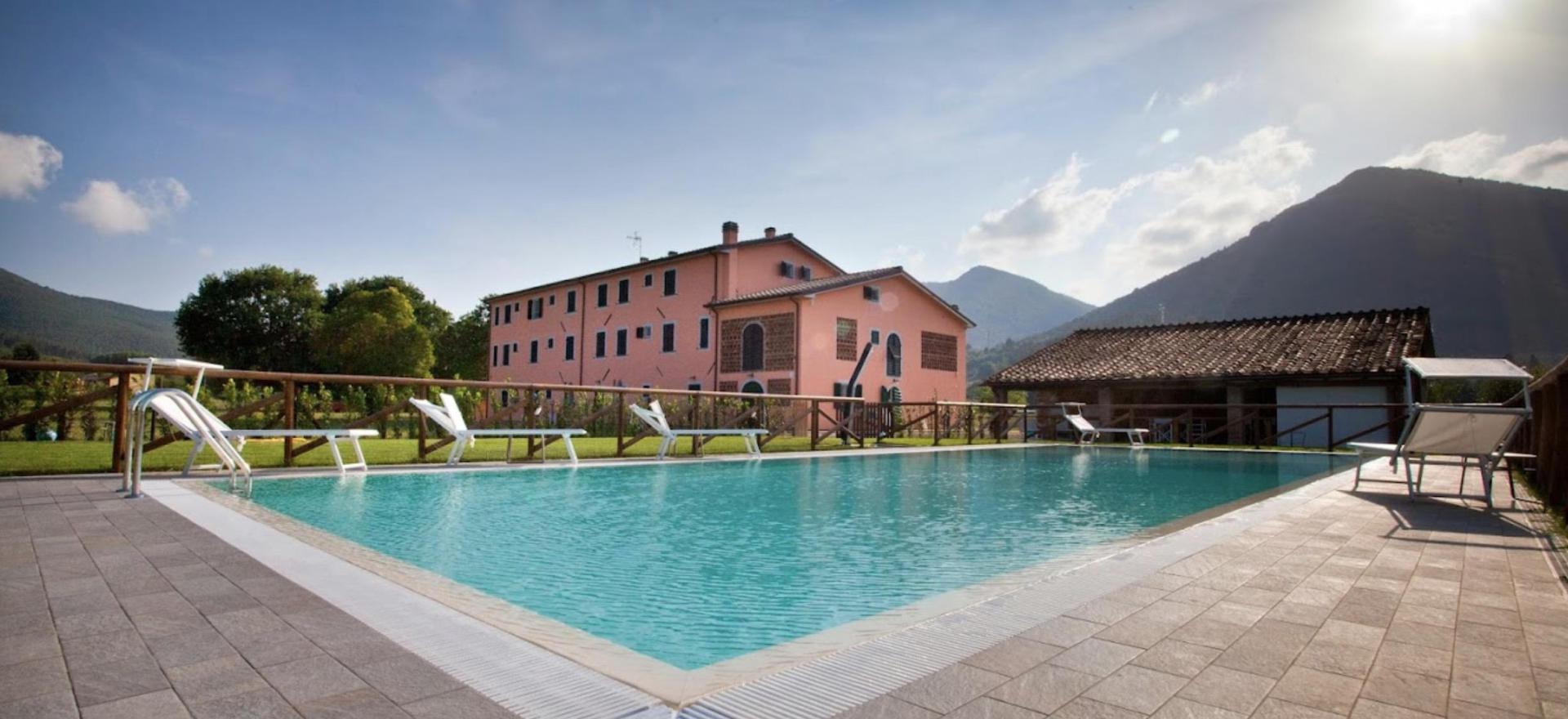 Agriturismo Tuscany Child friendly and cozy agriturismo near Lucca