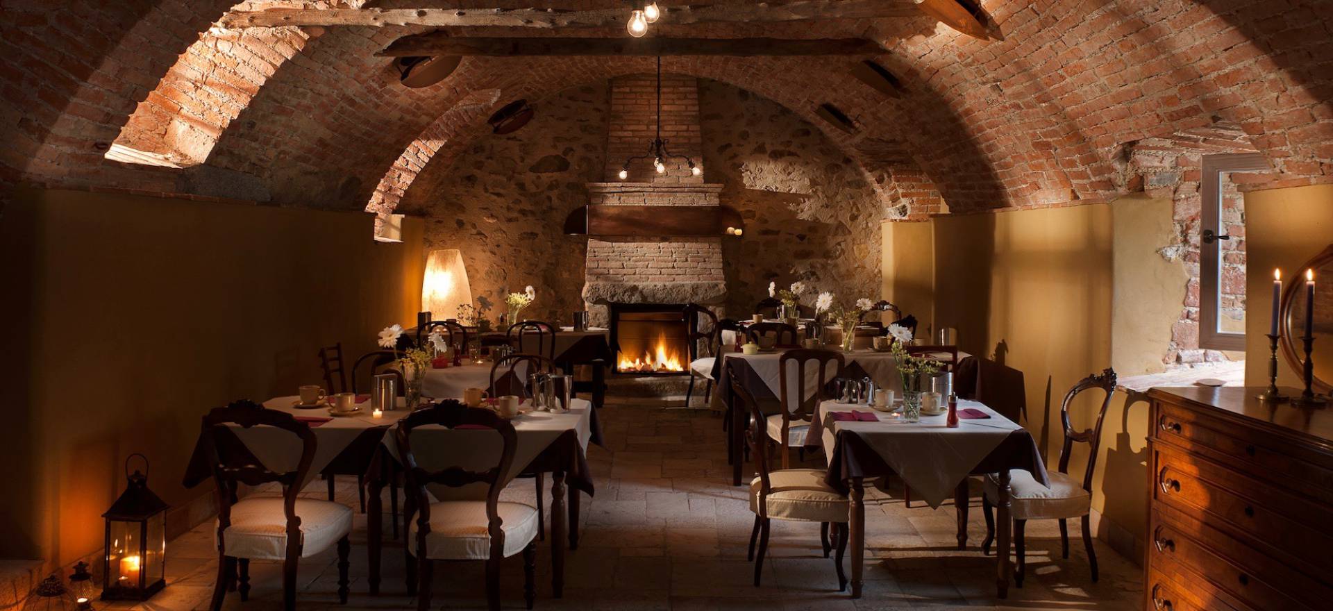 Agriturismo Lake Como and Lake Garda Country hotel Lake Garda, a luxurious oasis of peace