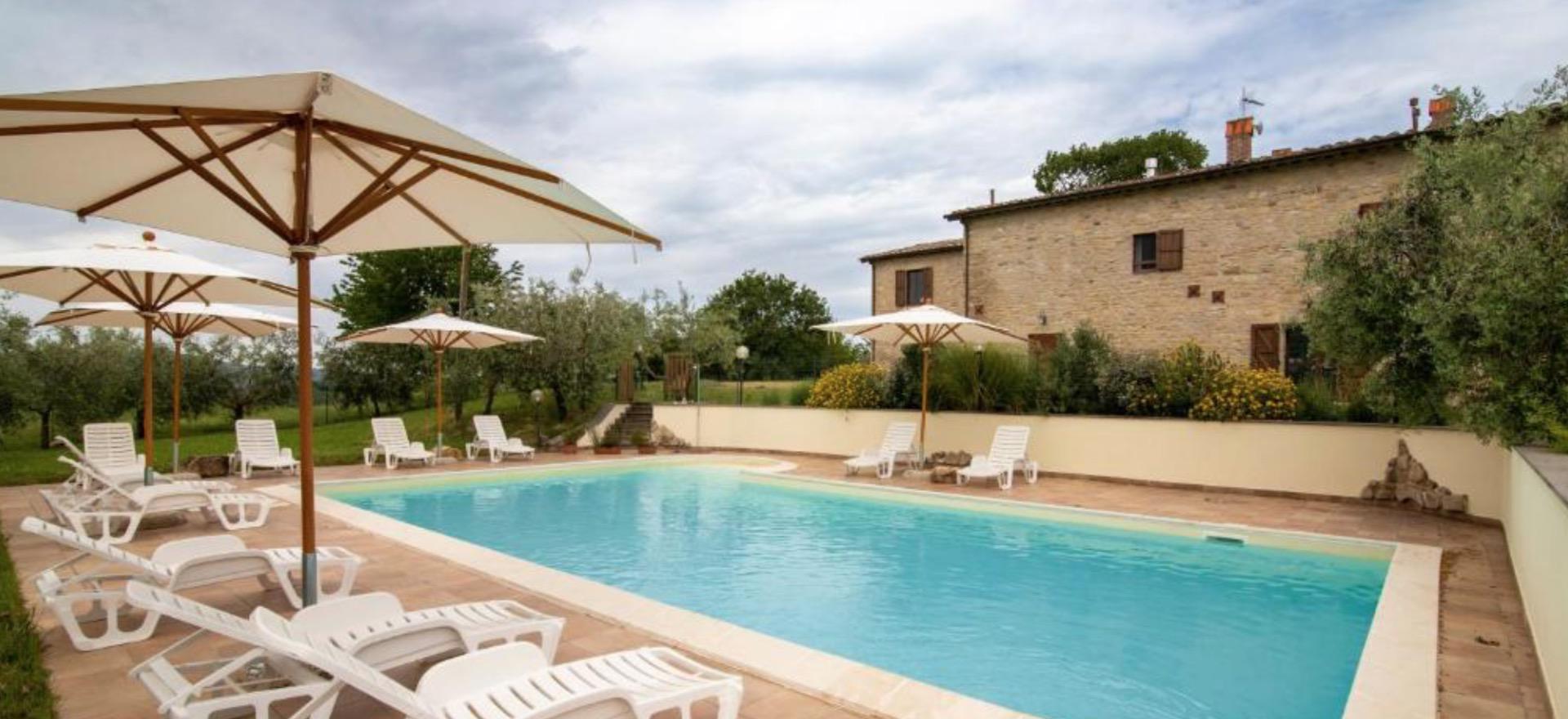 Agriturismo Umbria Hospitable agriturismo in Umbria with restaurant