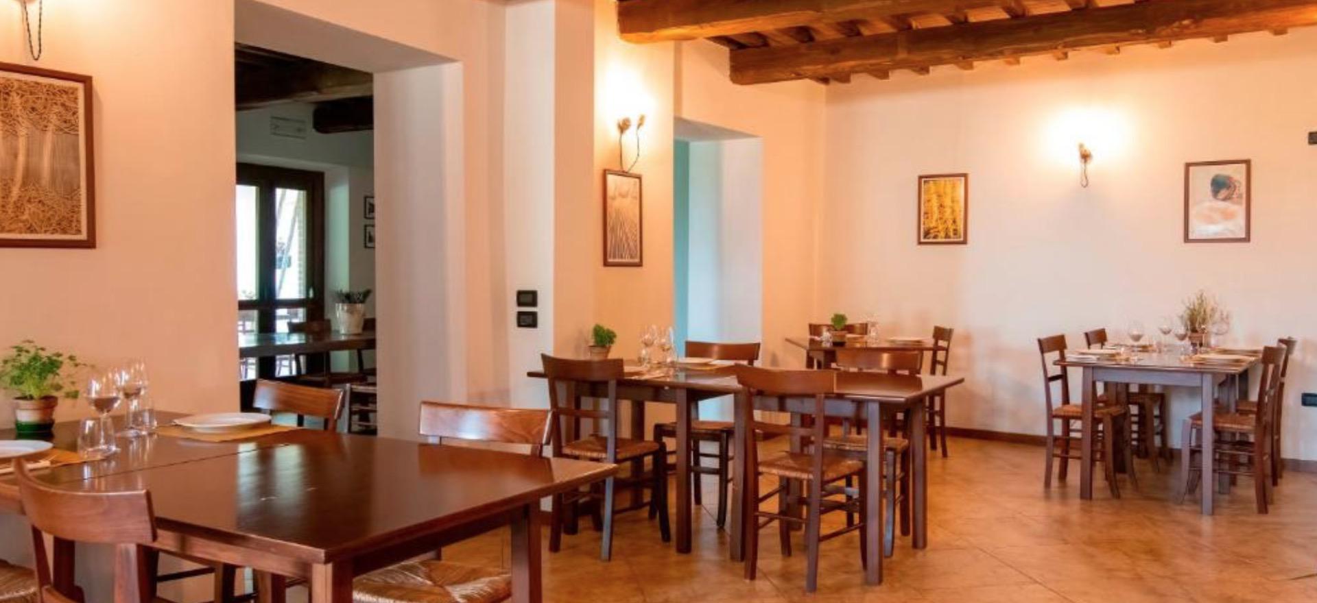 Agriturismo Umbria Hospitable agriturismo in Umbria with restaurant