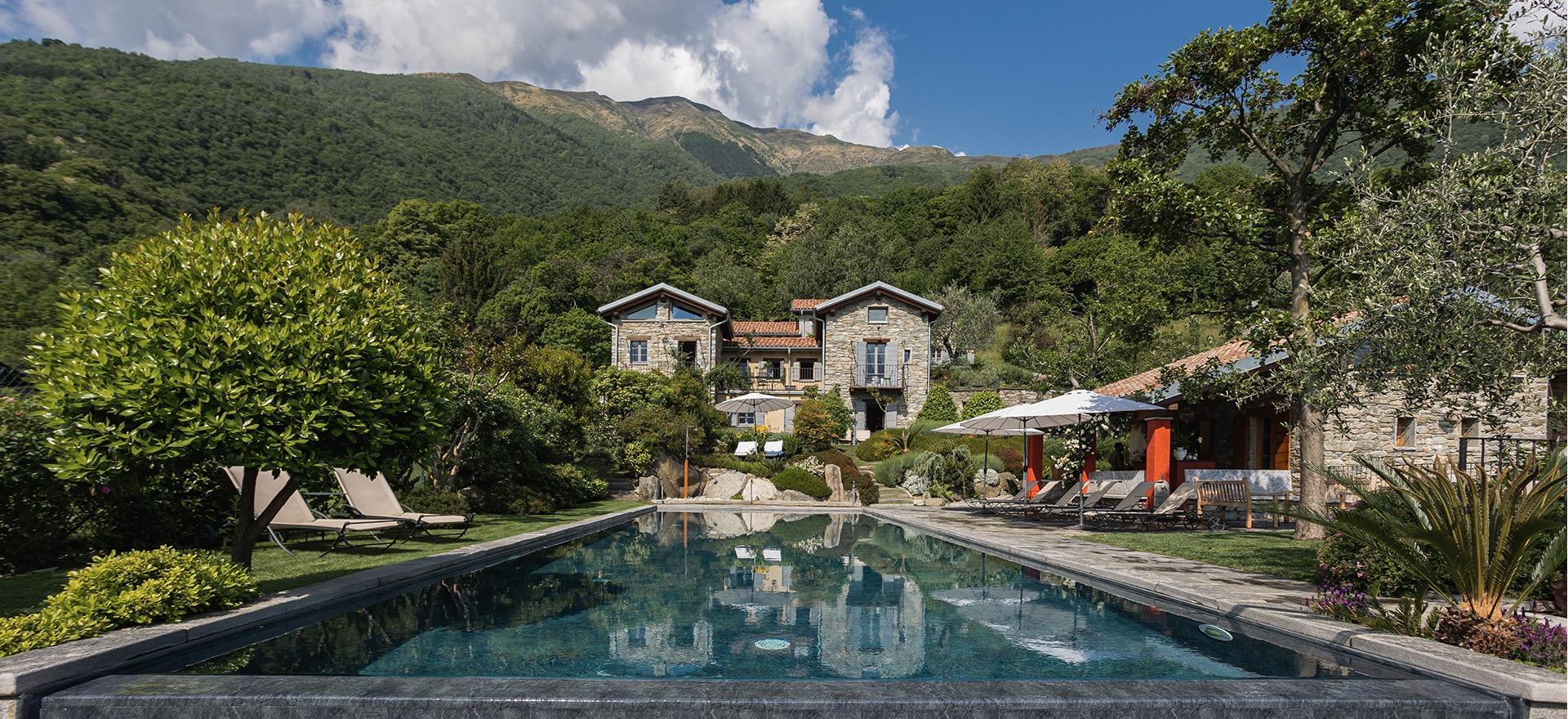 Agriturismo Lake Como and Lake Garda Luxury agriturismo with pool overlooking Lake Como