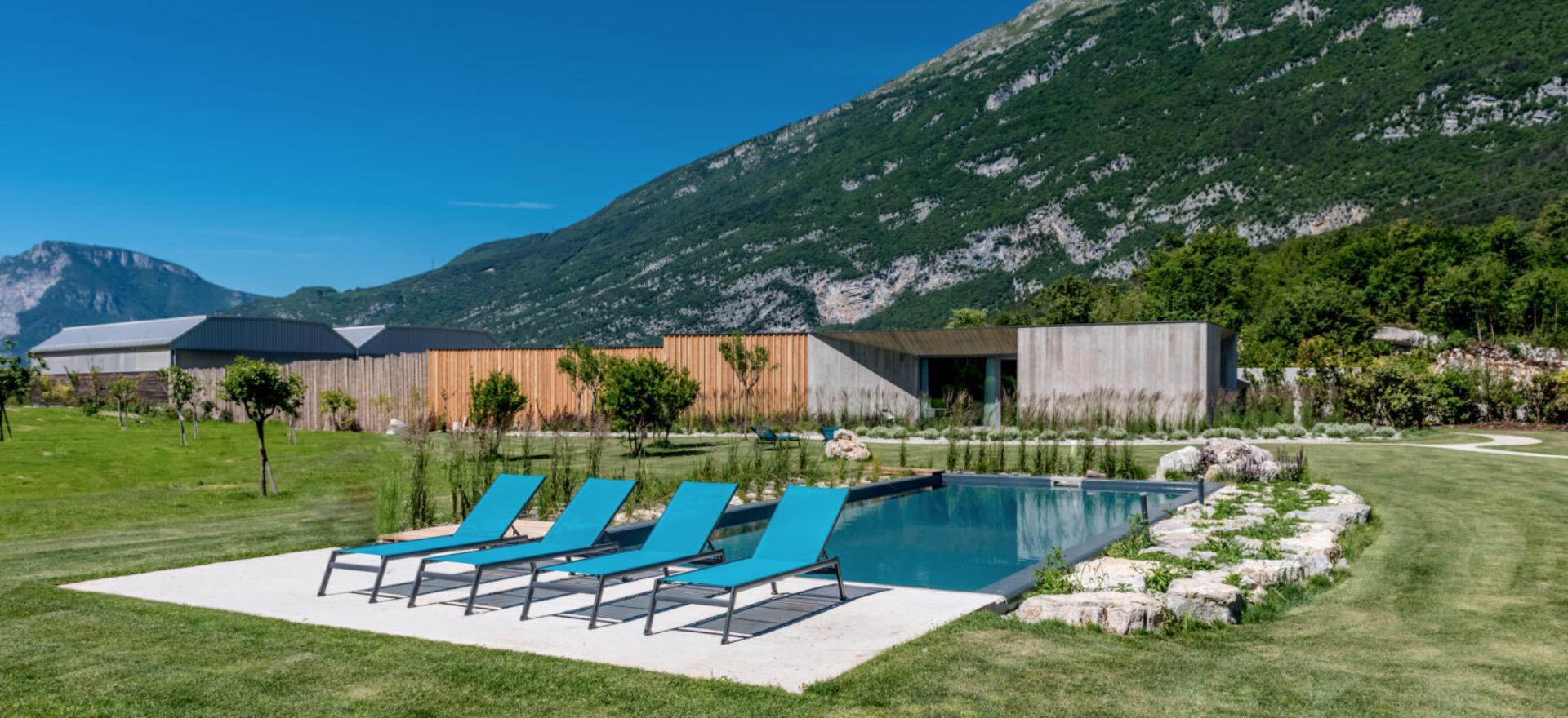 Agriturismo Dolomites Organic apple-agriturismo in the lake valley of Trentino