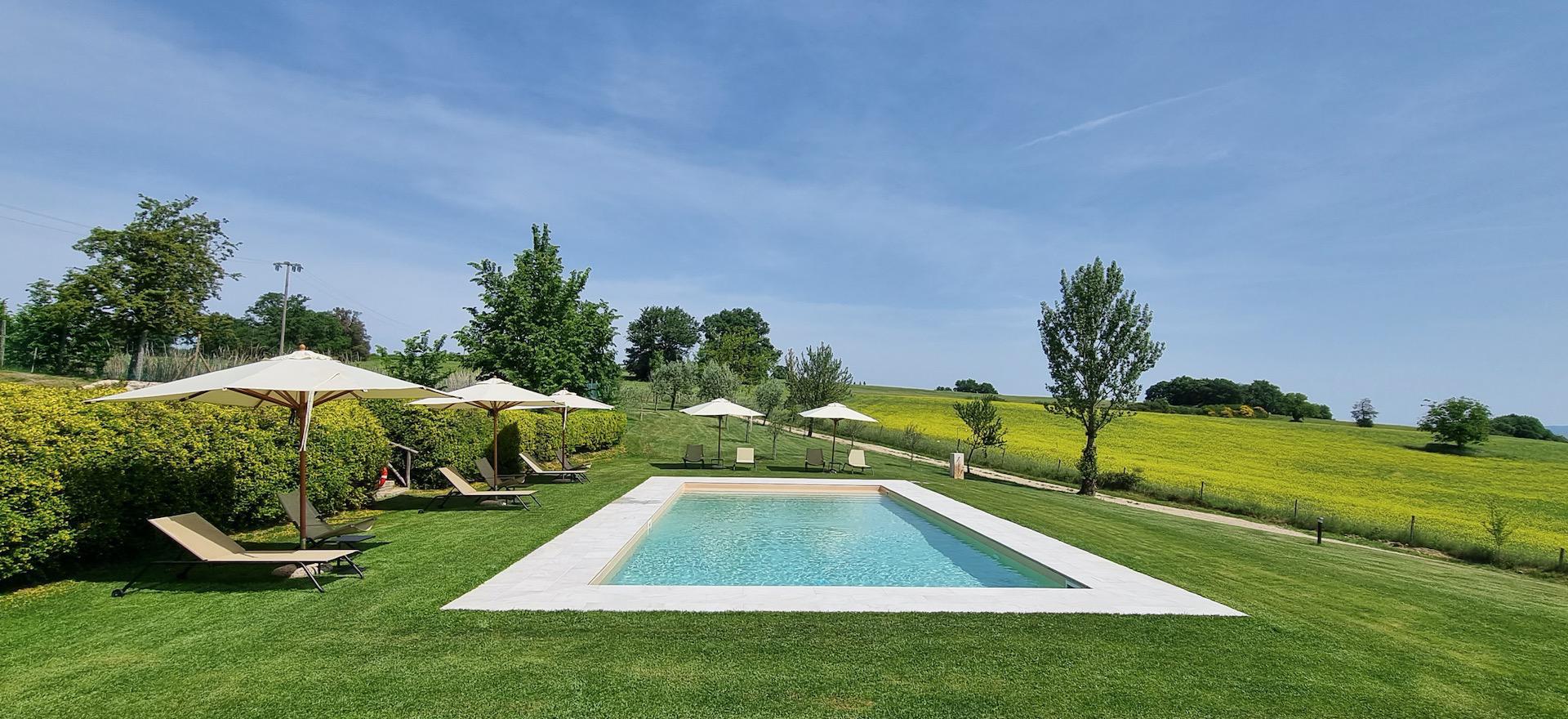 Agriturismo Tuscany Quietly situated agriturismo in Tuscany with nice views