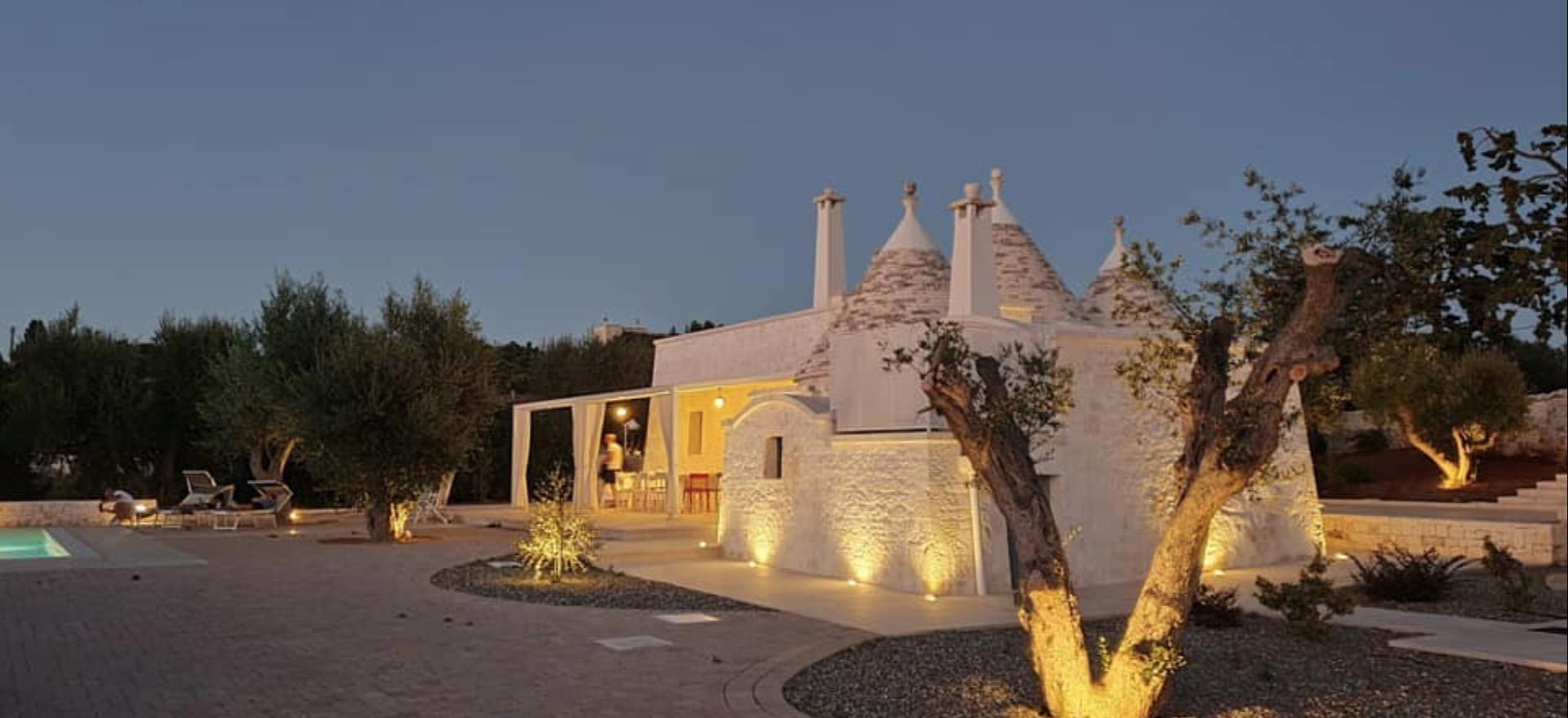 Agriturismo Puglia Trullo in Puglia with private pool
